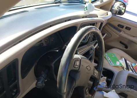 2005 Chevrolet Tahoe Lt из США, поврежденный, VIN 1GNEC13T85R134239